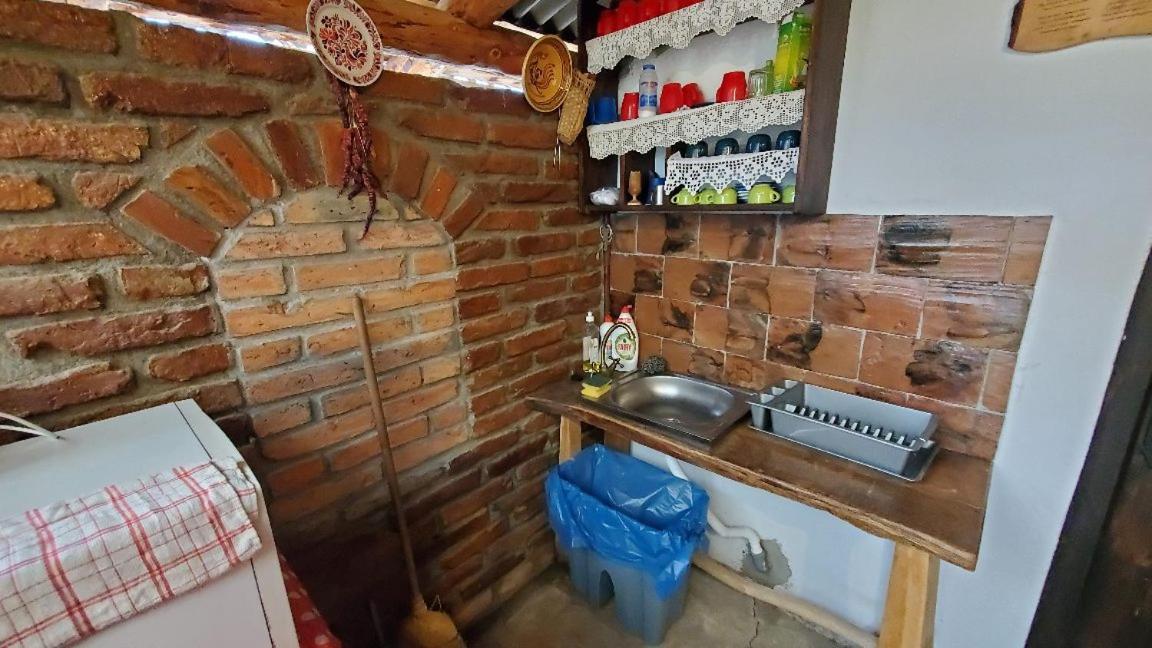 Casa Rustic Feher & Fekete Vendeghazak Sovata Exterior photo