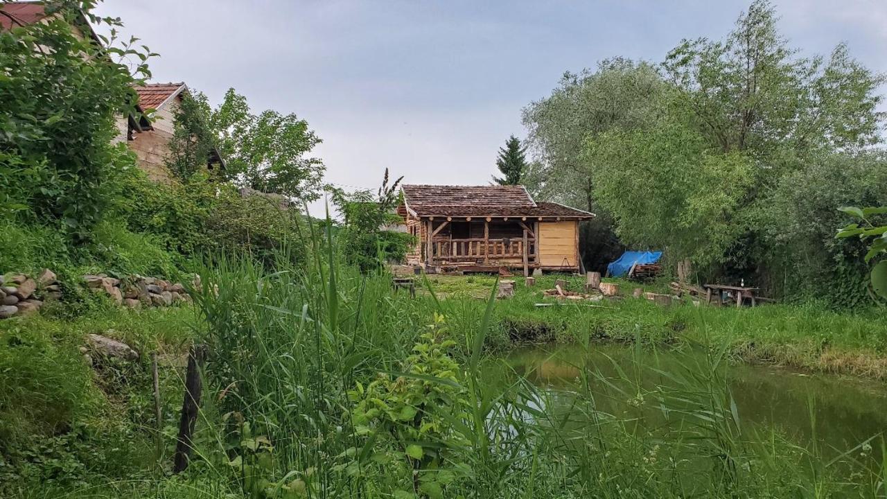 Casa Rustic Feher & Fekete Vendeghazak Sovata Exterior photo