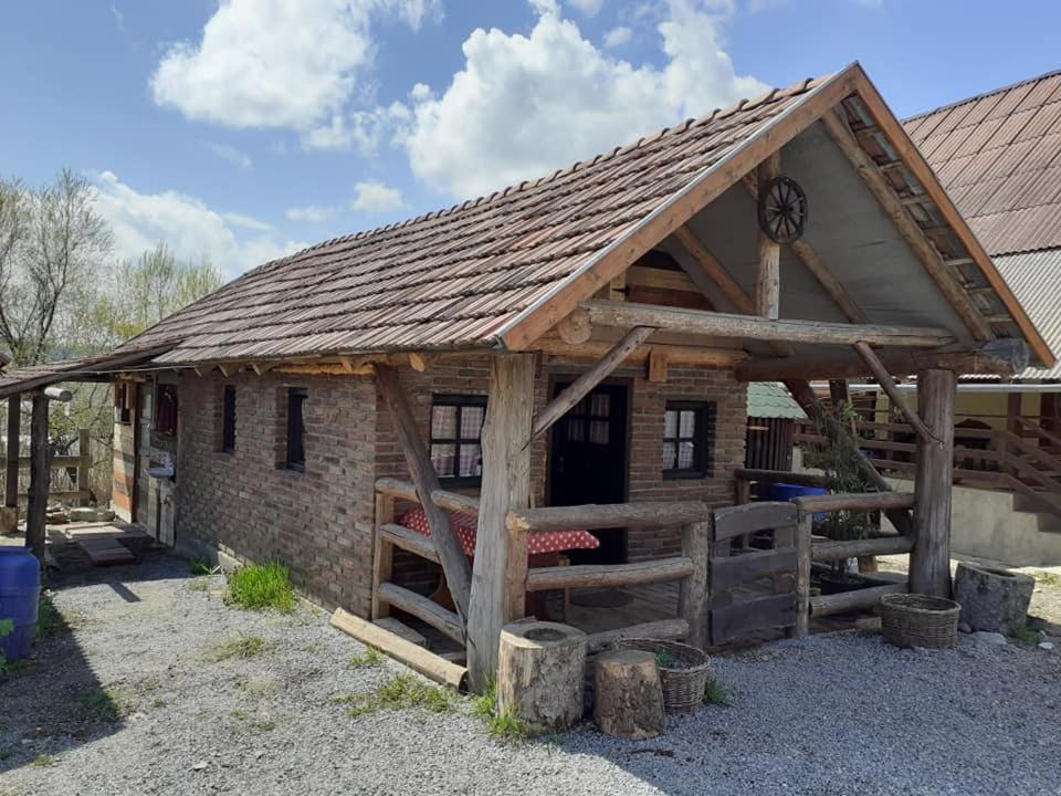Casa Rustic Feher & Fekete Vendeghazak Sovata Exterior photo