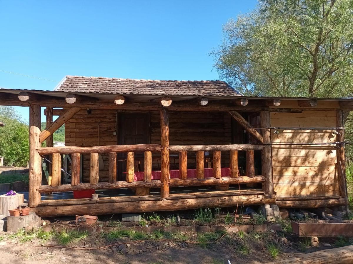 Casa Rustic Feher & Fekete Vendeghazak Sovata Exterior photo